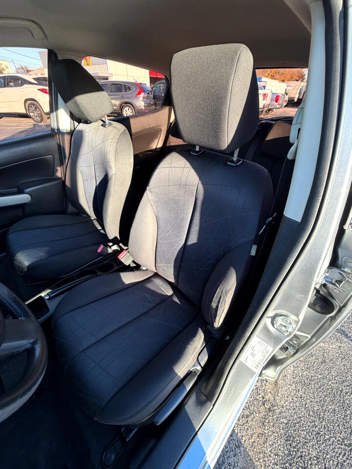 Mazda MAZDA2 Sport 2013