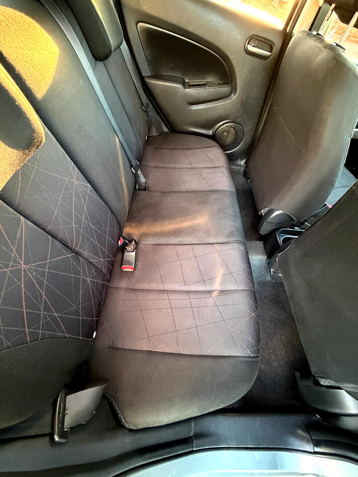 Mazda MAZDA2 Sport 2013