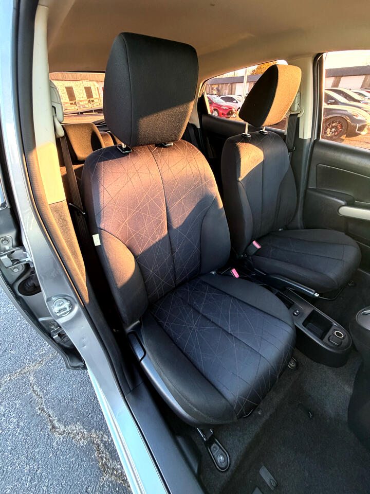 Mazda MAZDA2 Sport 2013