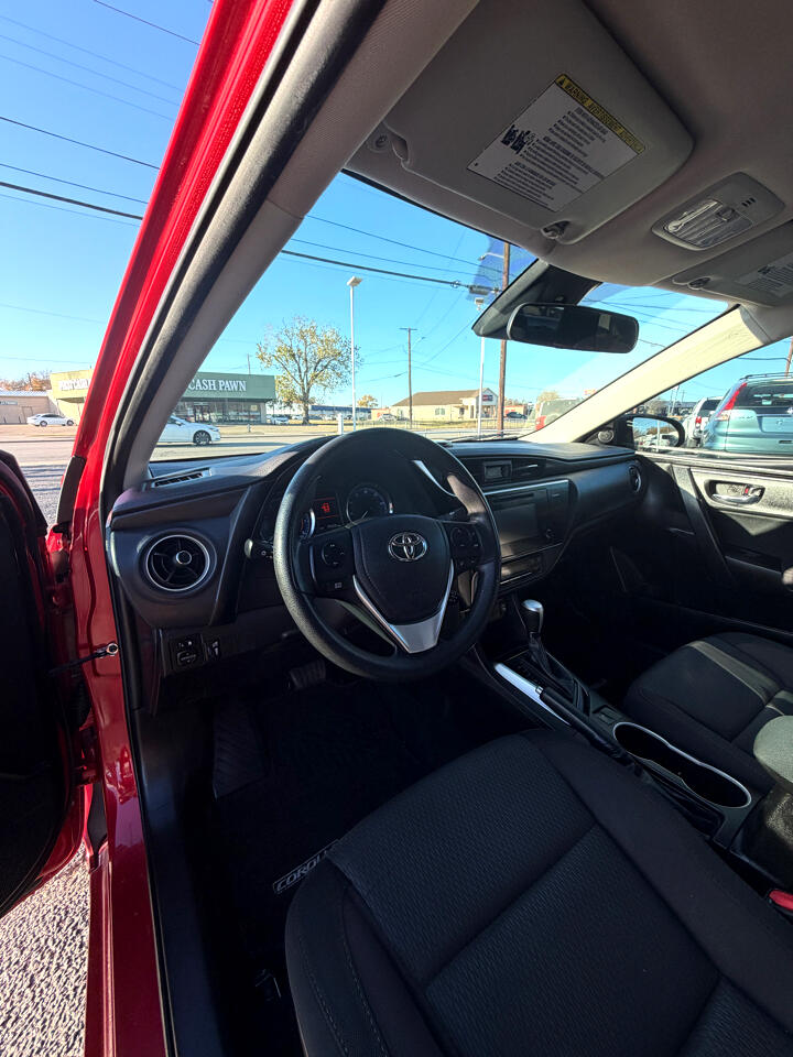 Toyota Corolla LE CVT 2017