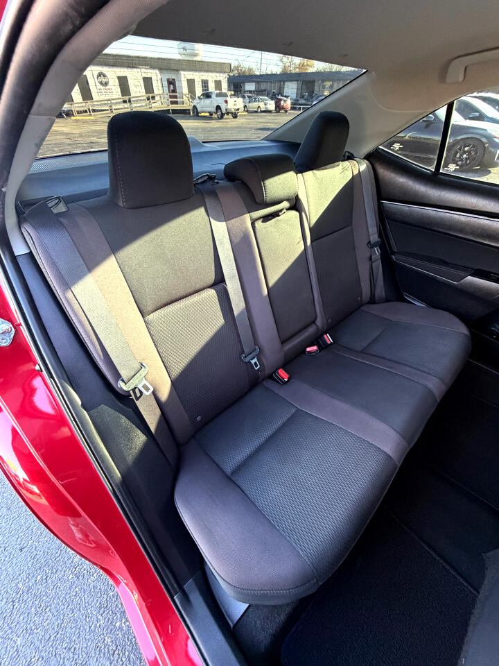 Toyota Corolla LE CVT 2017