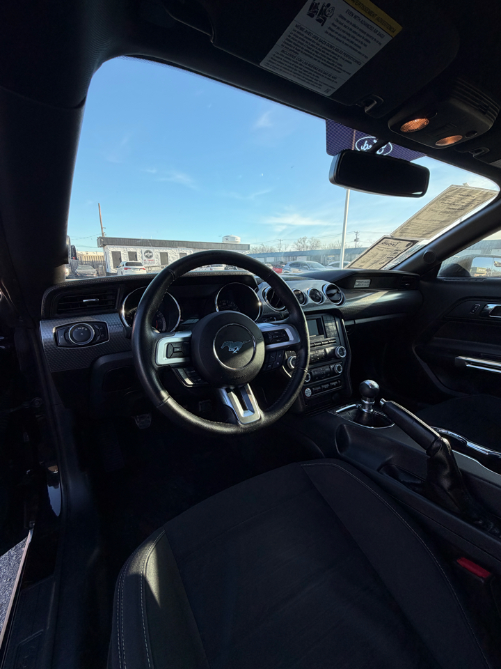 Ford Mustang GT Coupe 2016