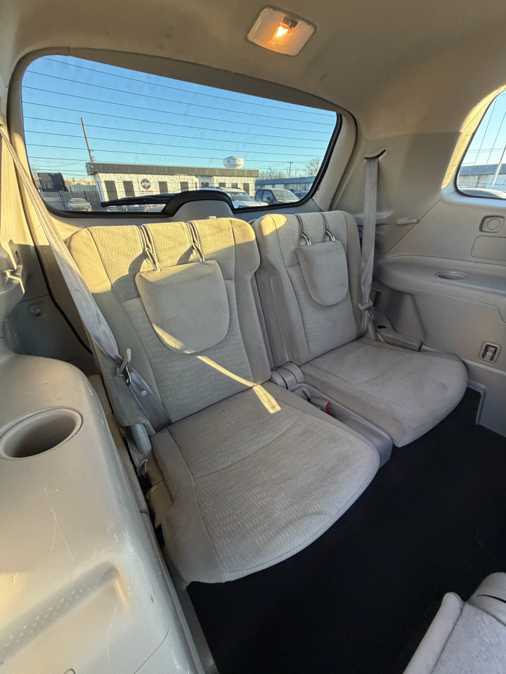 Toyota Highlander Base 2WD I4 2012