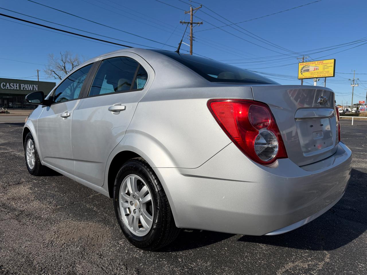 Chevrolet Sonic 2LS Sedan 2012