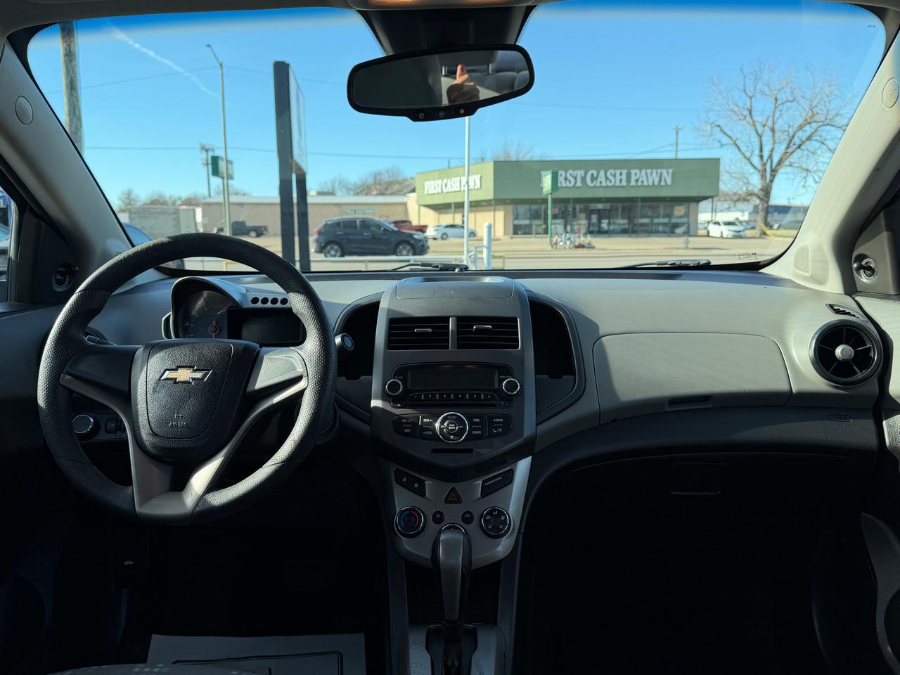 Chevrolet Sonic 2LS Sedan 2012