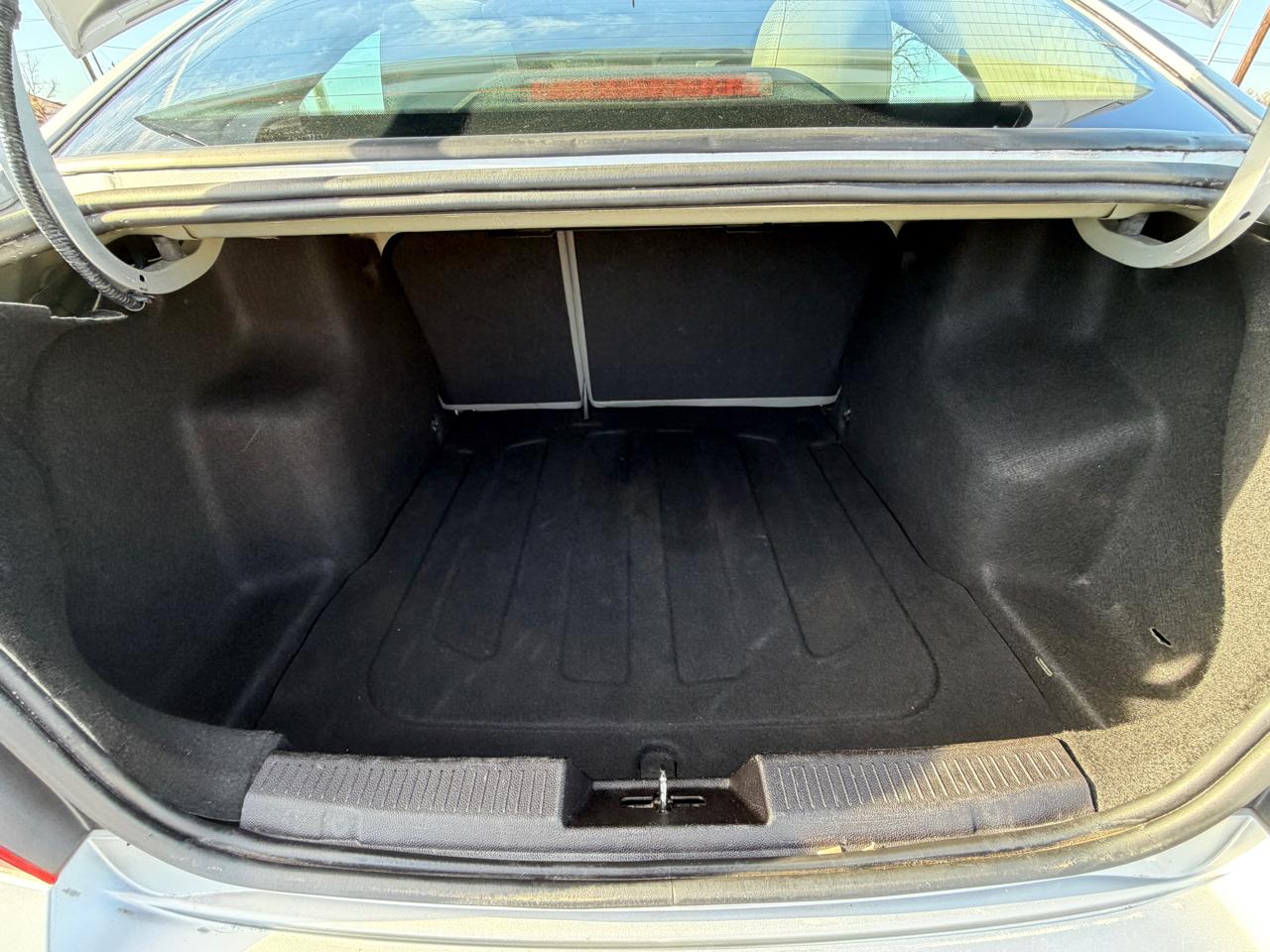 Chevrolet Sonic 2LS Sedan 2012