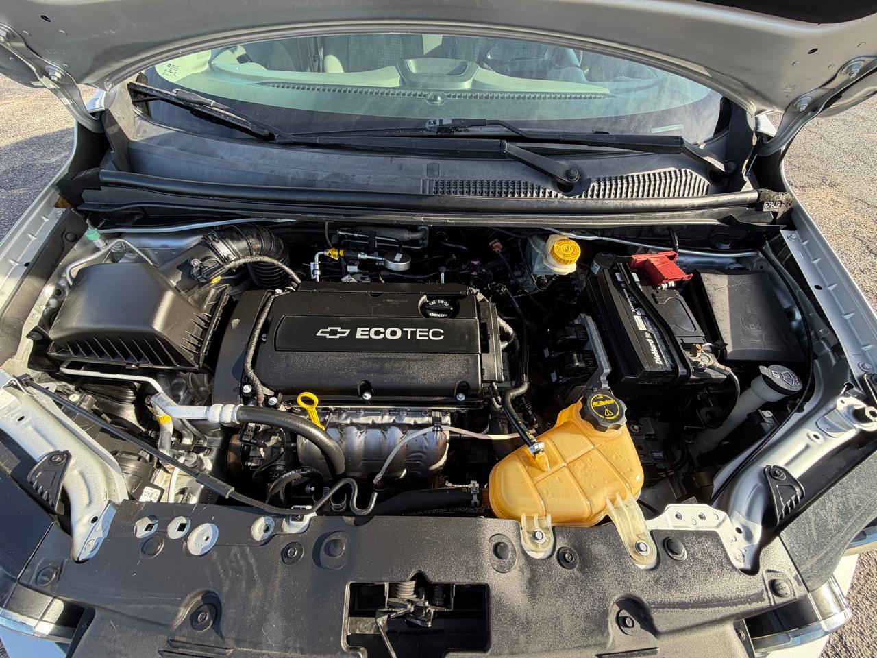 Chevrolet Sonic 2LS Sedan 2012