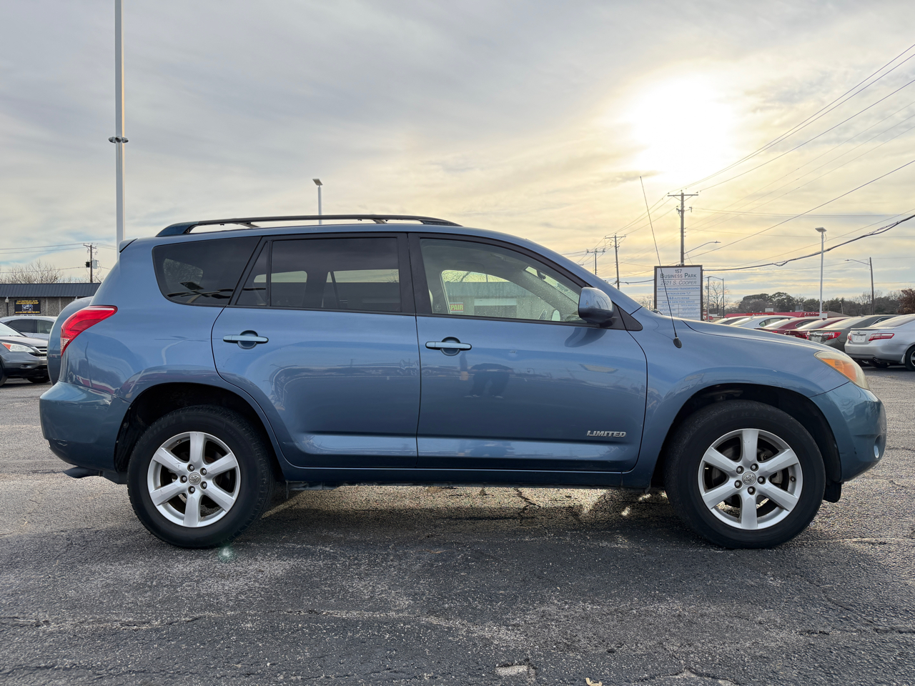 Toyota RAV4 Limited V6 2WD 2006