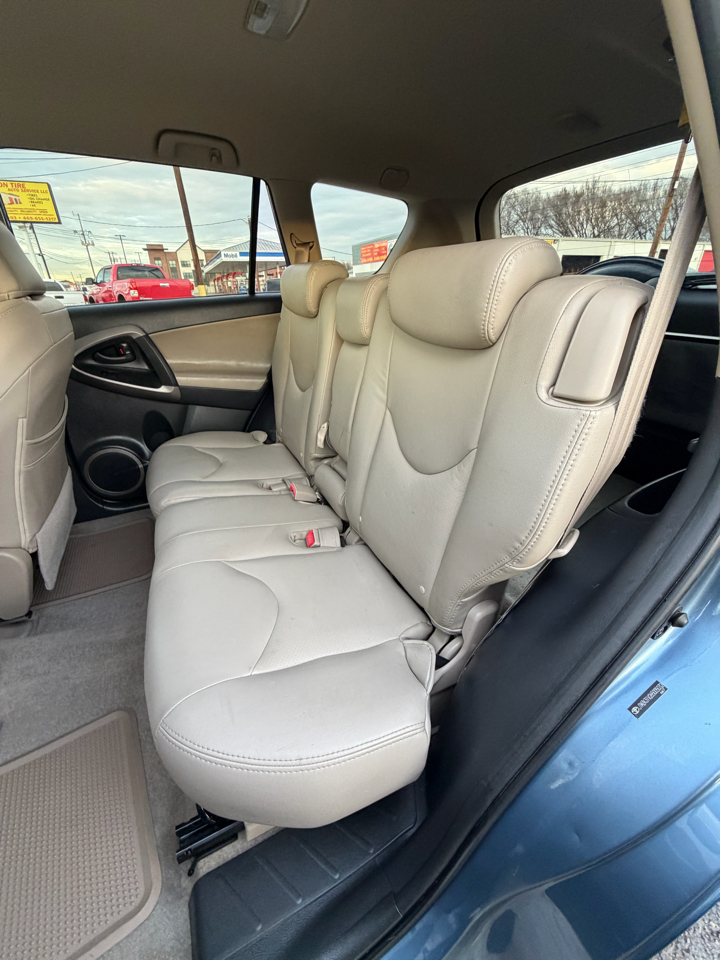 Toyota RAV4 Limited V6 2WD 2006