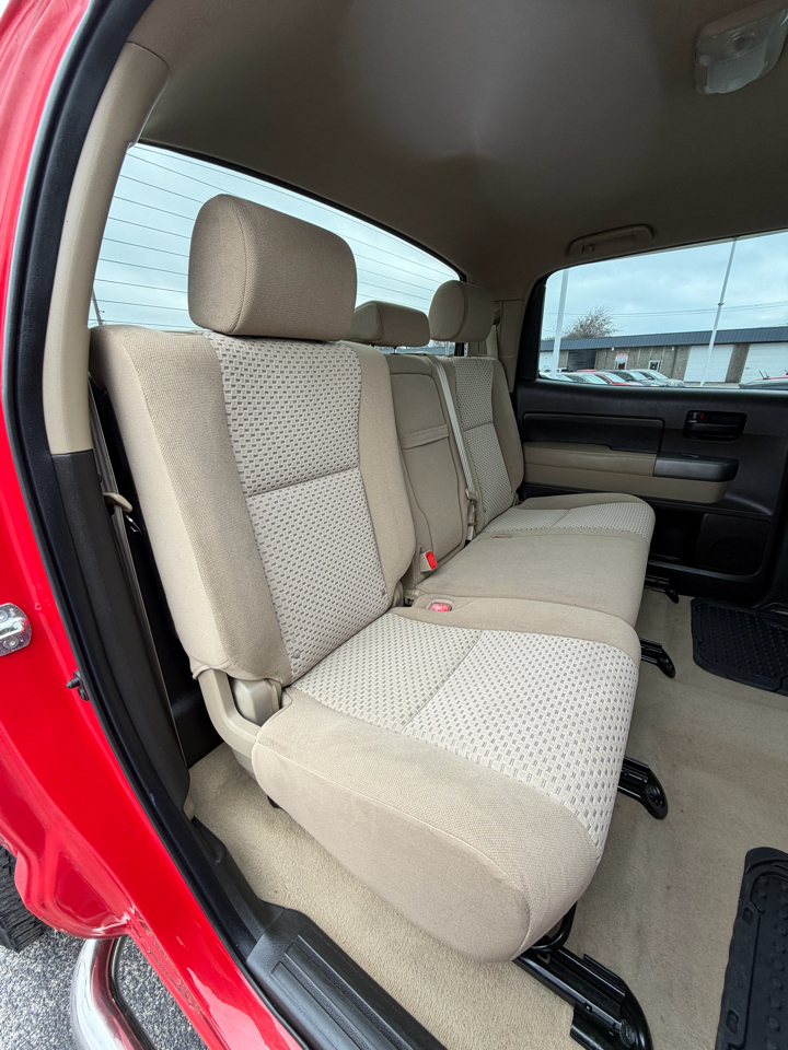 Toyota Tundra Tundra-Grade CrewMax 4.6L 2WD 2010