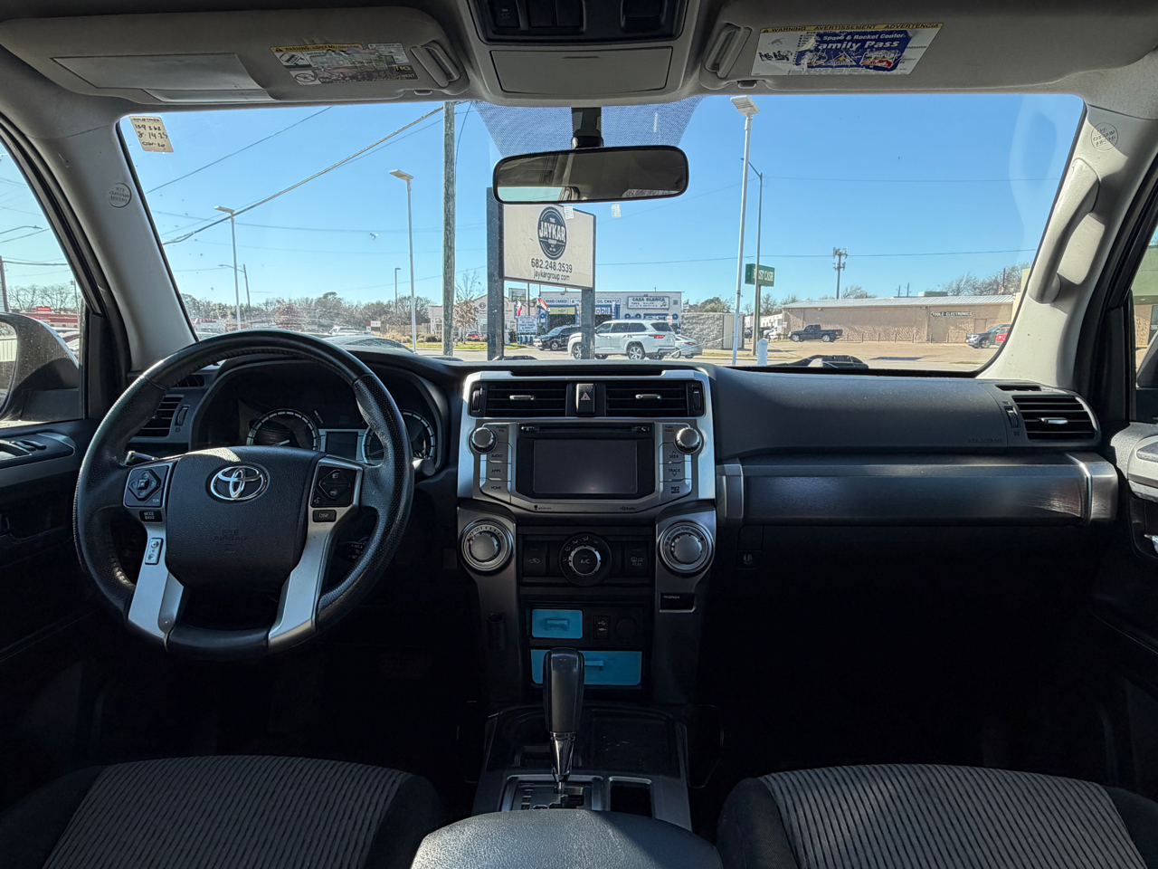 Toyota 4Runner SR5 2WD 2014