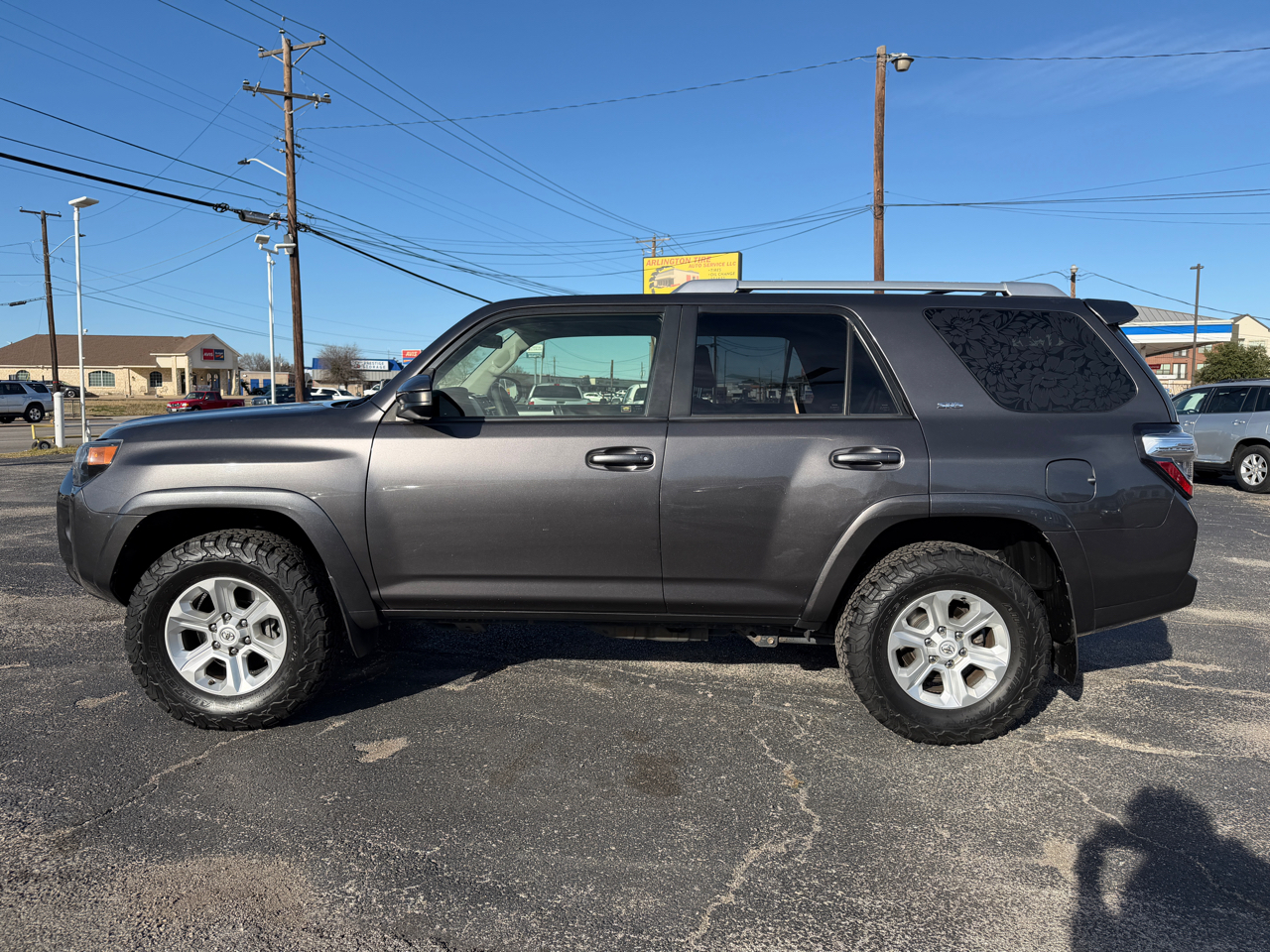 Toyota 4Runner SR5 2WD 2014