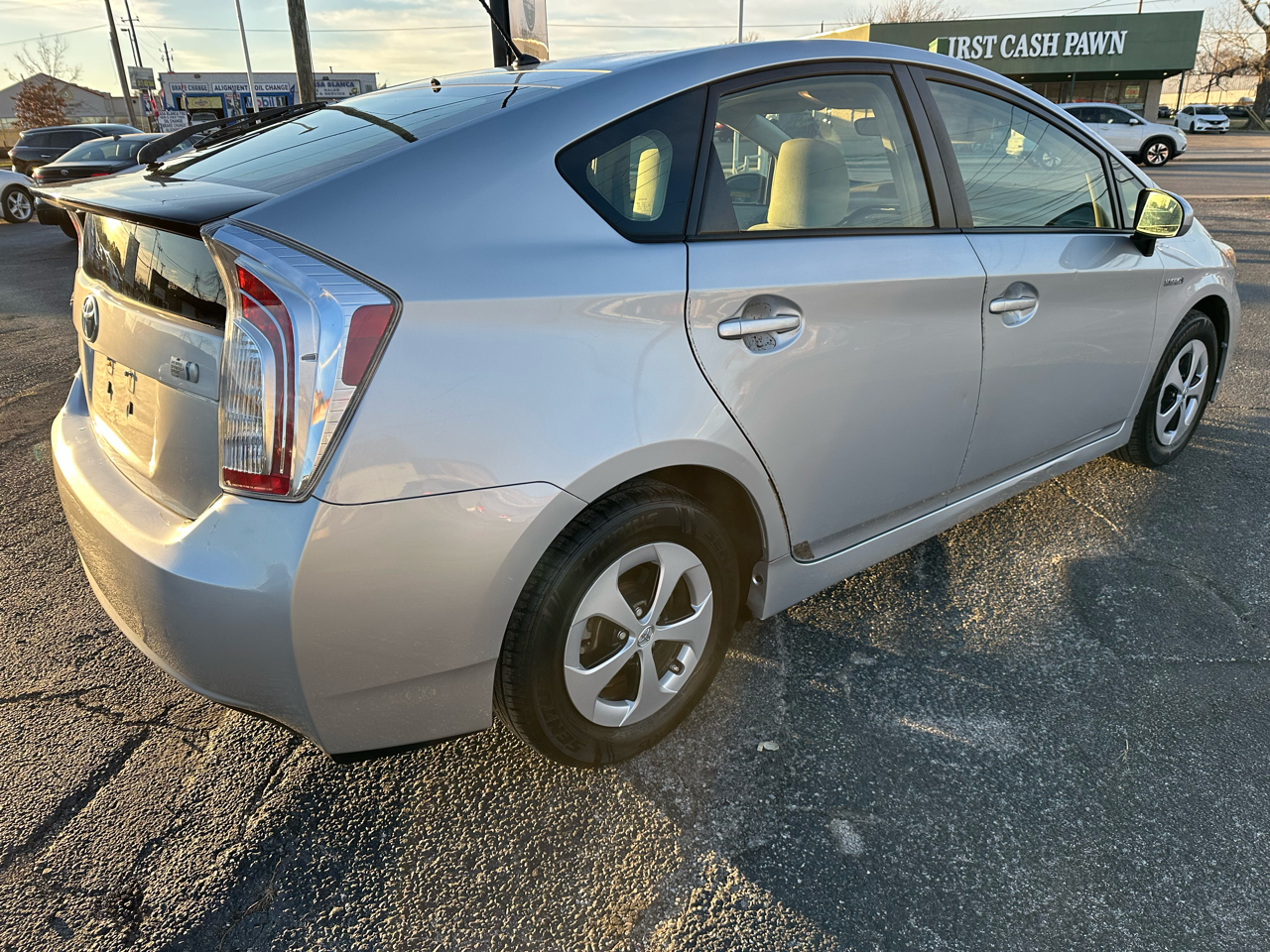 Toyota Prius Four 2015