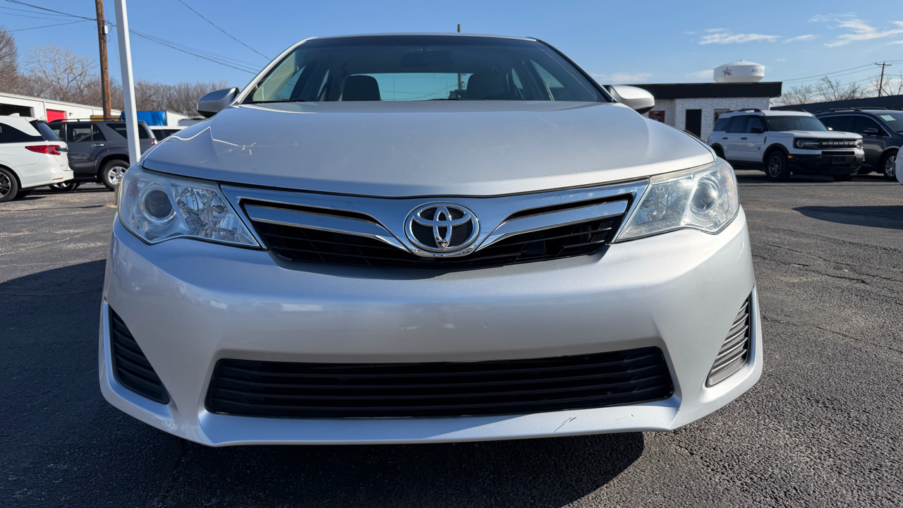Toyota Camry SE 2012