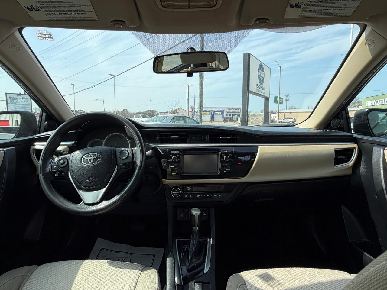 Toyota Corolla LE CVT 2015