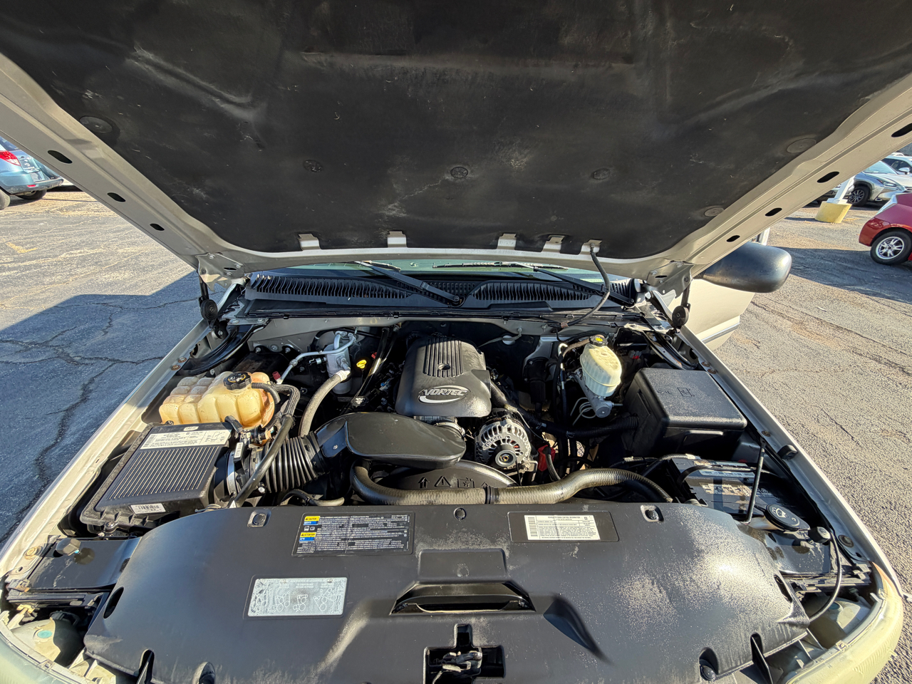 GMC Sierra 2500HD Crew Cab Short Bed 2WD 2004