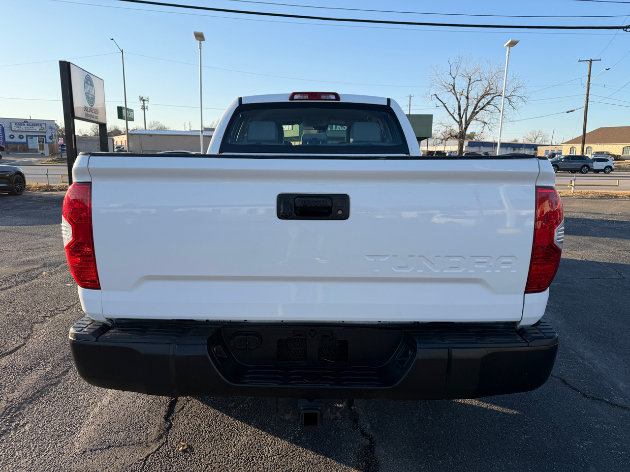 Toyota Tundra SR5 4.6L V8 Double Cab 2WD 2018