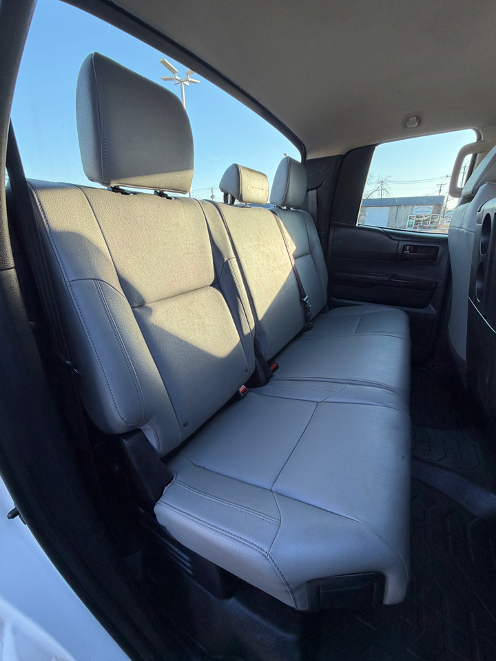 Toyota Tundra SR5 4.6L V8 Double Cab 2WD 2018