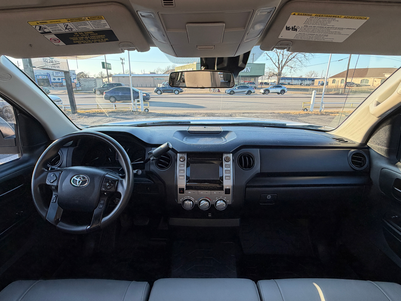 Toyota Tundra SR5 4.6L V8 Double Cab 2WD 2018
