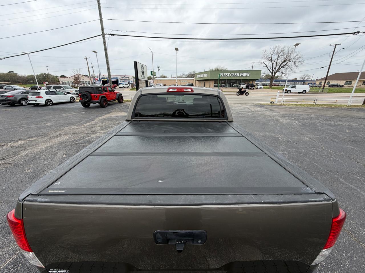 Toyota Tundra Tundra-Grade CrewMax 4.6L 2WD 2013