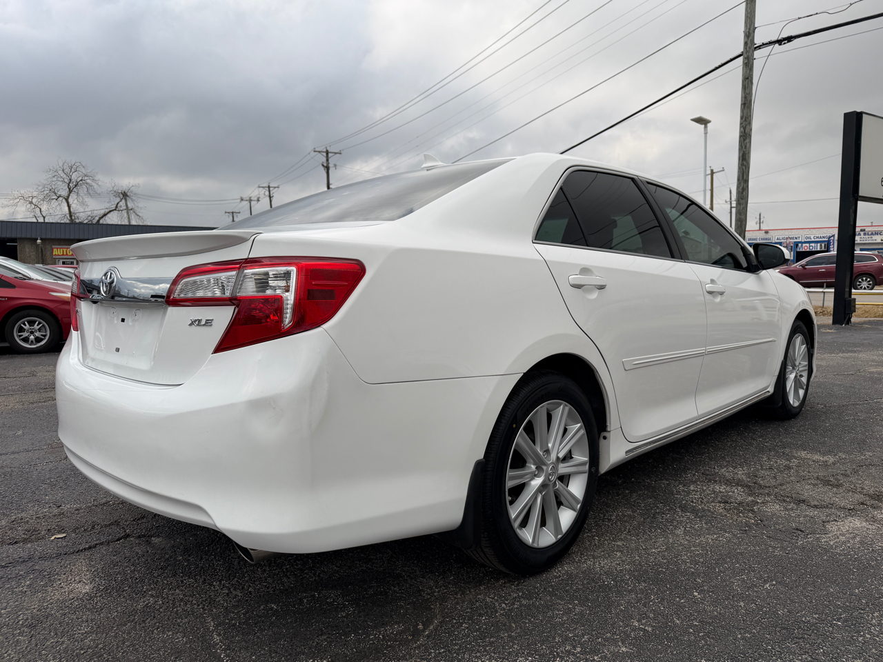 Toyota Camry XLE V6 2013