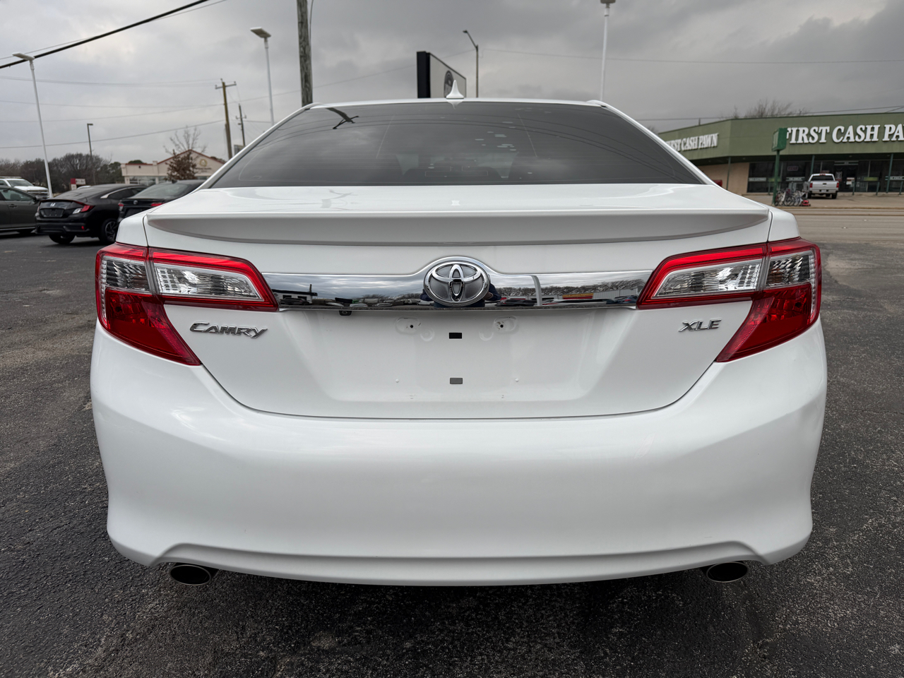 Toyota Camry XLE V6 2013