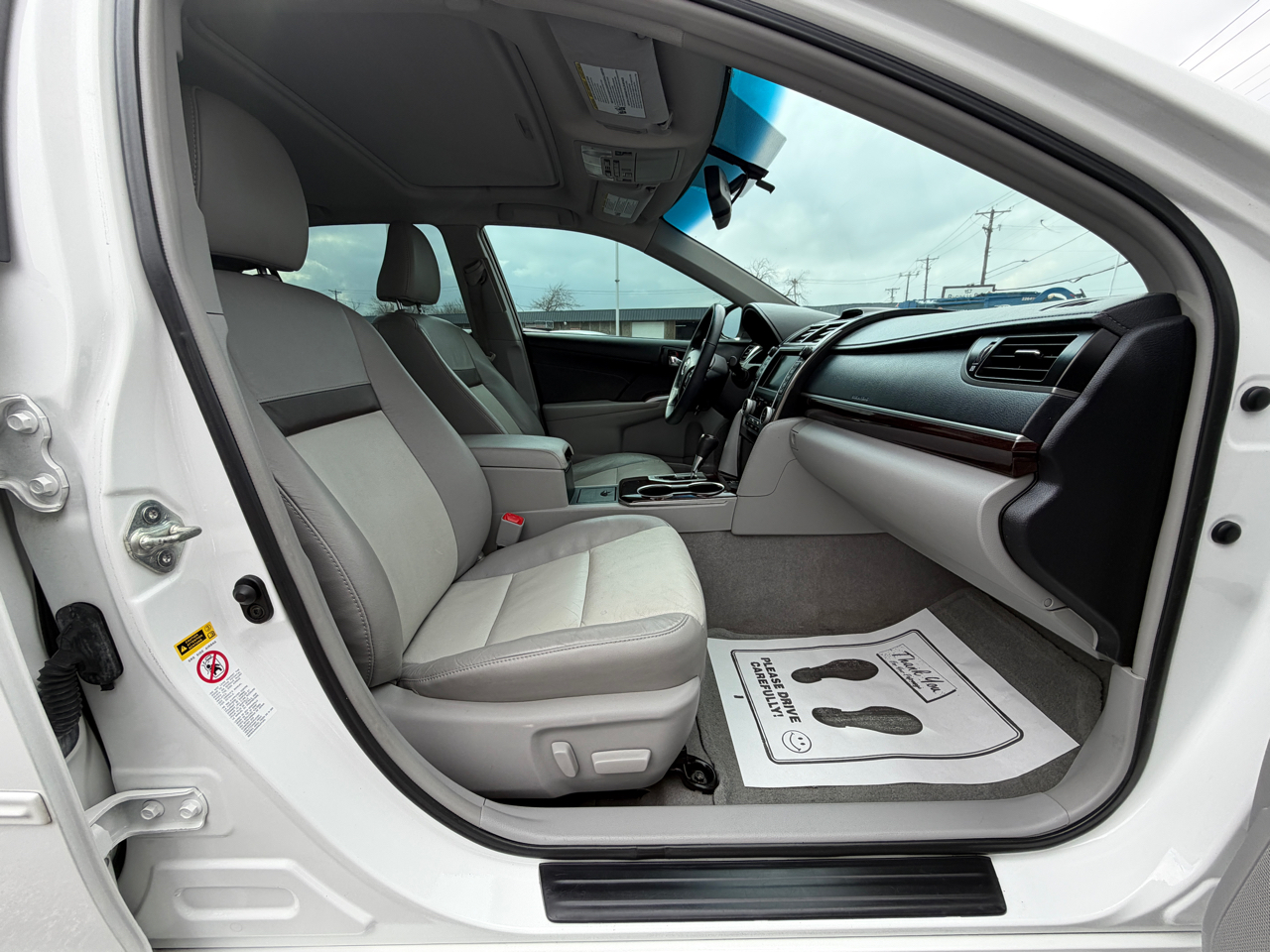 Toyota Camry XLE V6 2013