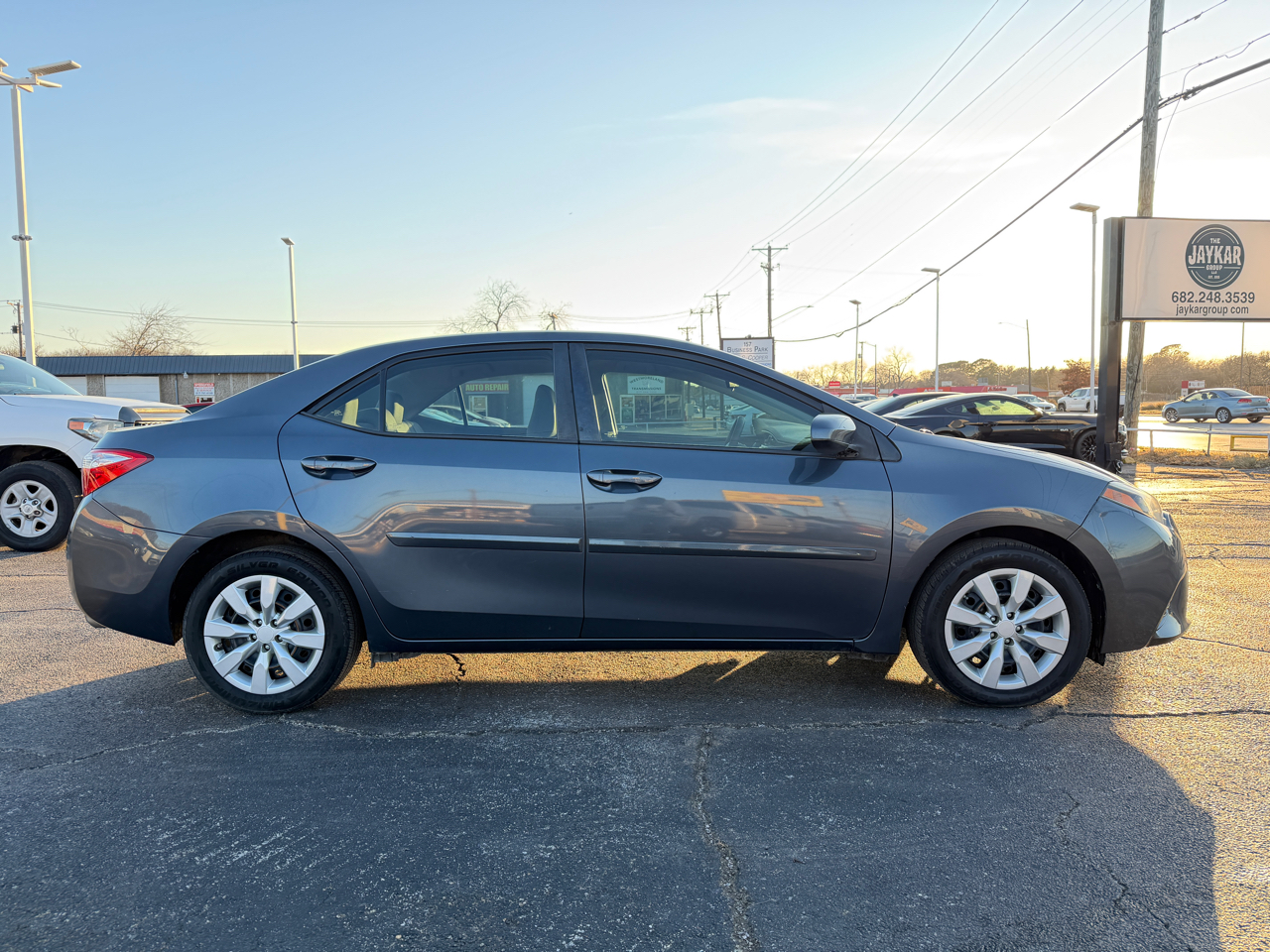 Toyota Corolla LE CVT 2015