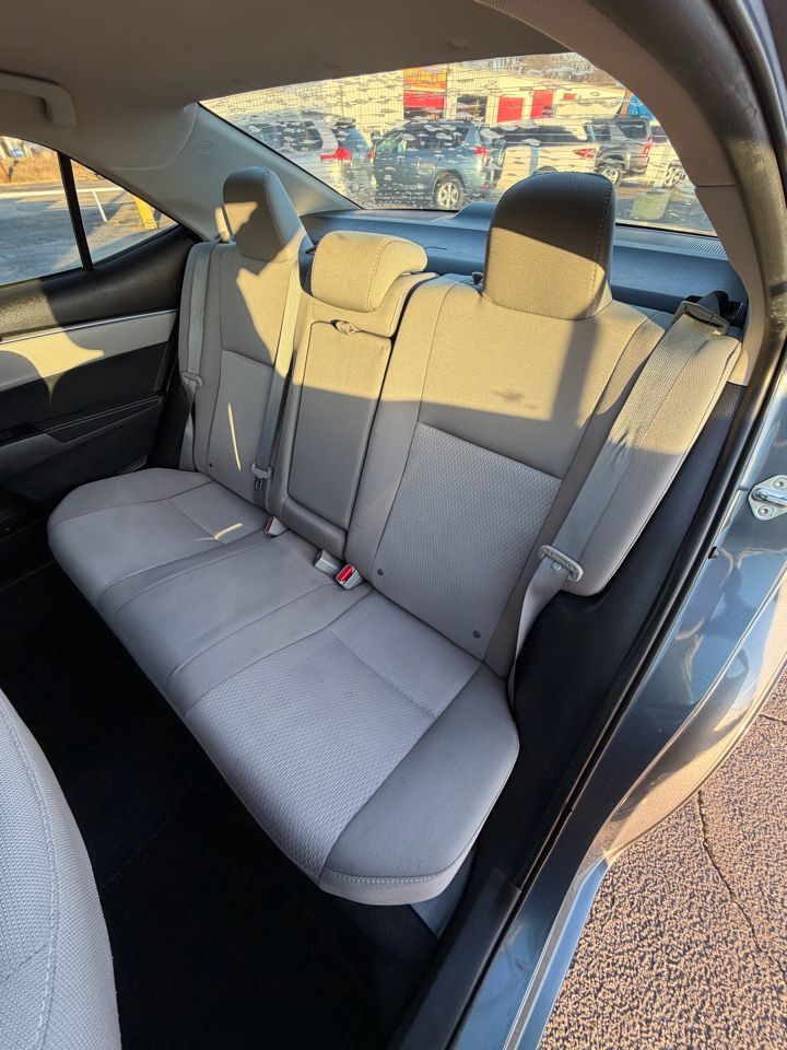 Toyota Corolla LE CVT 2015