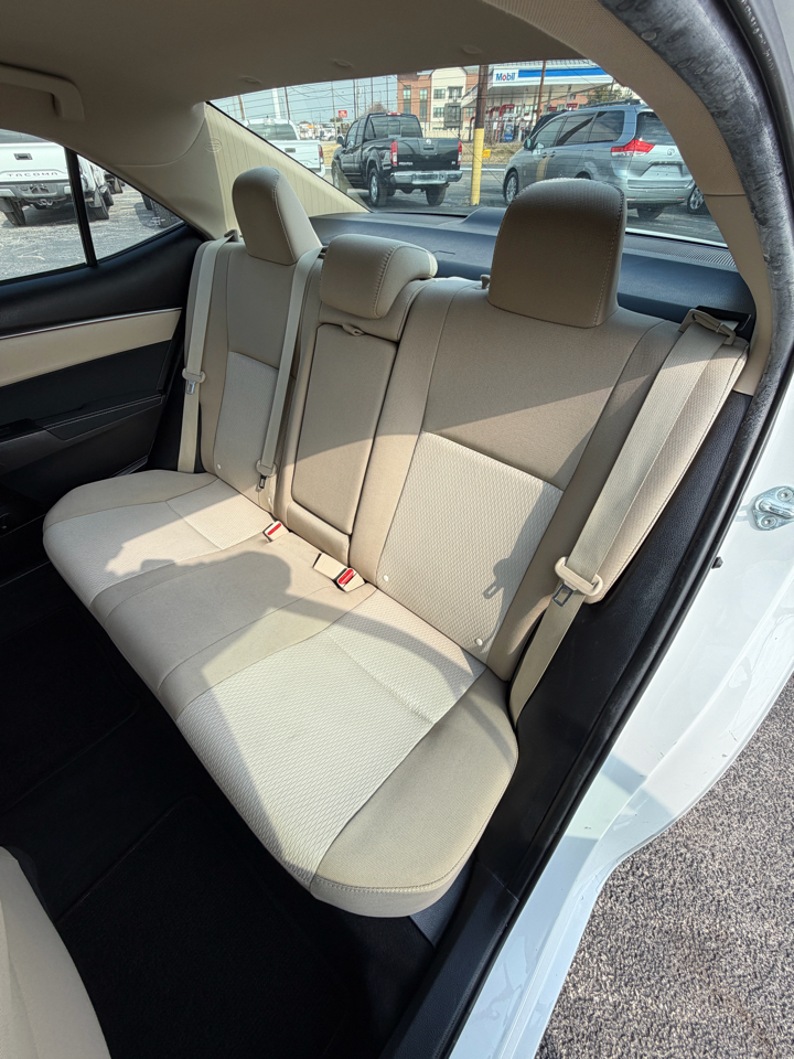 Toyota Corolla LE CVT 2016