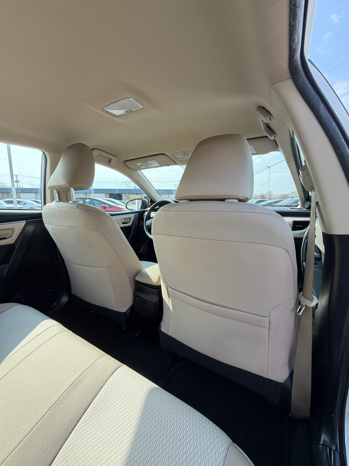 Toyota Corolla LE CVT 2016