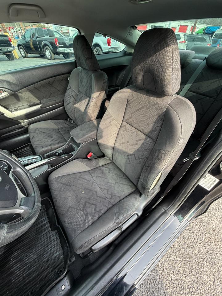 Honda Civic LX Coupe 5-Speed AT 2013