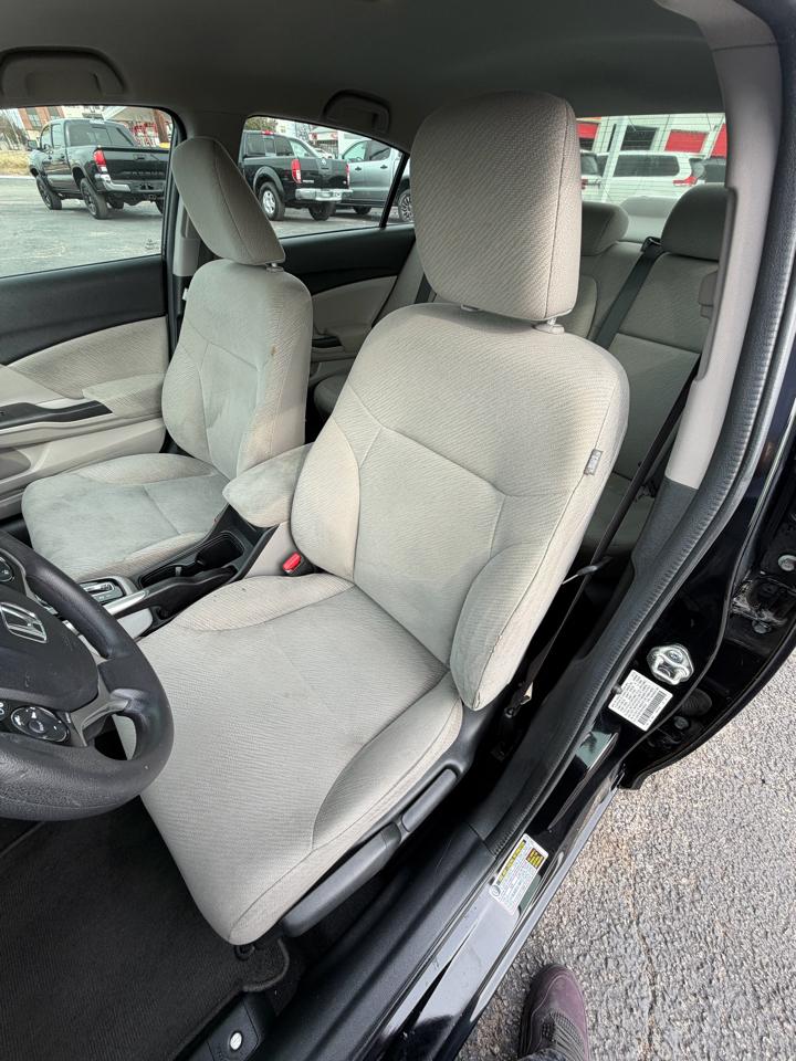 Honda Civic LX Sedan 5-Speed AT 2013