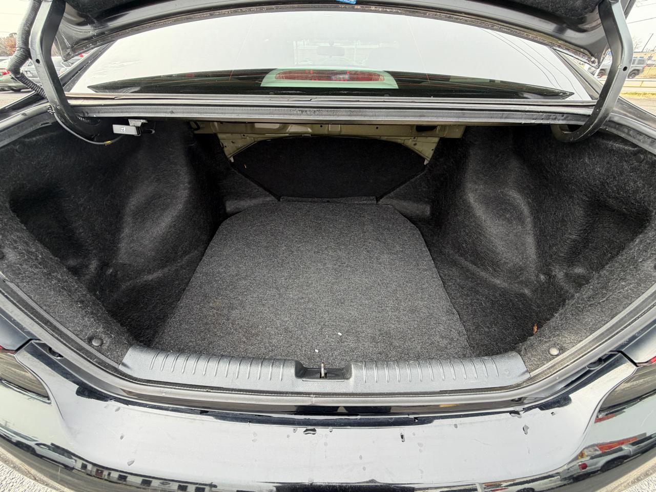 Honda Civic LX Sedan 5-Speed AT 2013