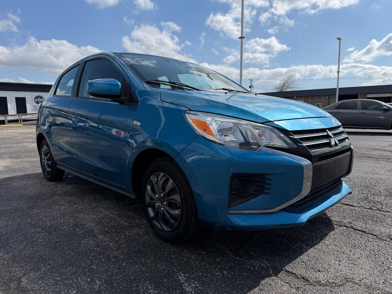 Mitsubishi Mirage ES 2022