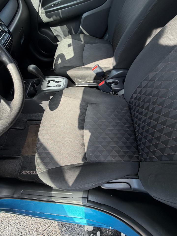 Mitsubishi Mirage ES 2022