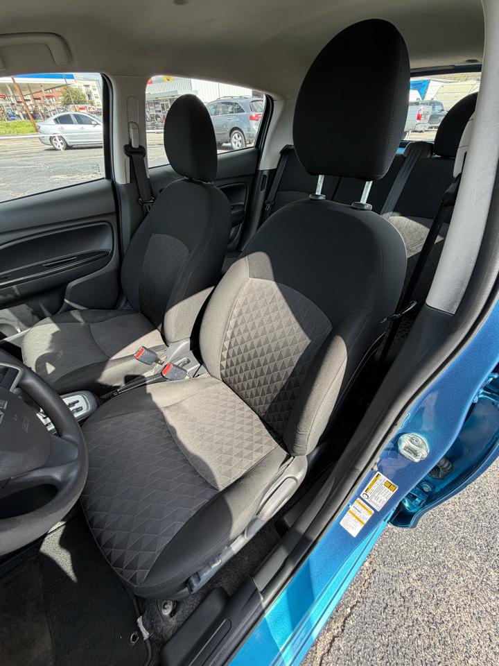 Mitsubishi Mirage ES 2022