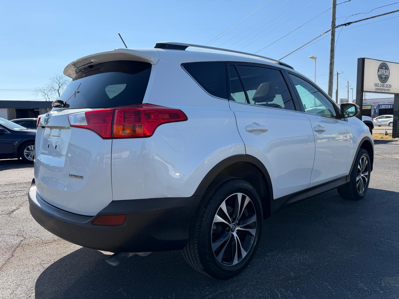 Toyota RAV4 Limited FWD 2015