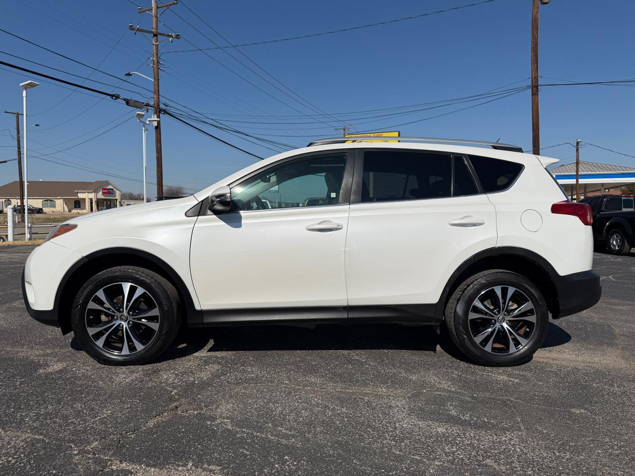 Toyota RAV4 Limited FWD 2015