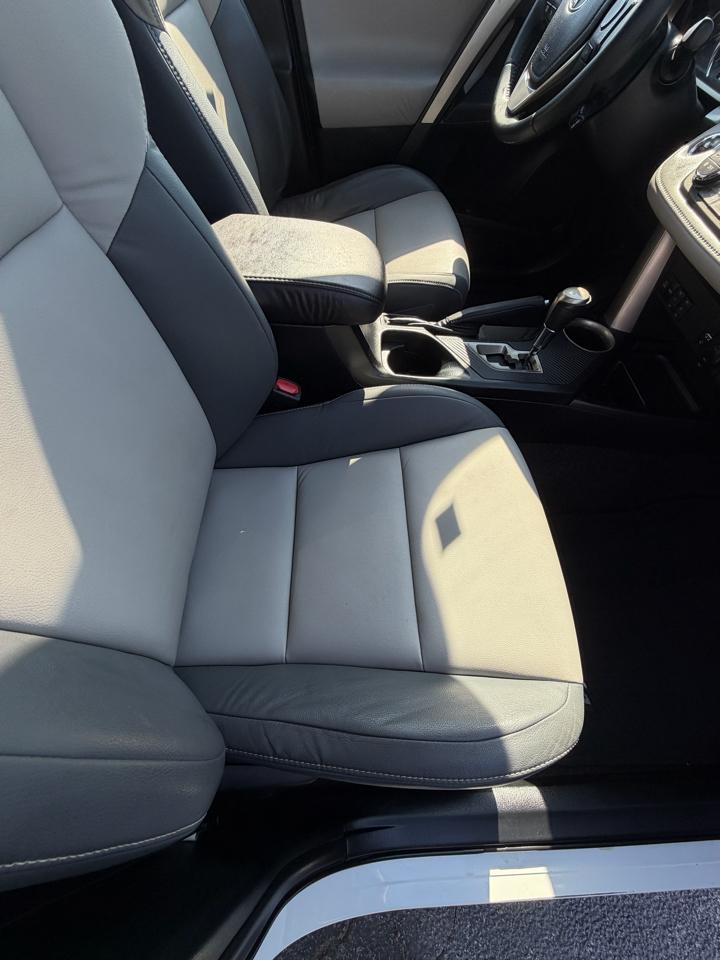 Toyota RAV4 Limited FWD 2015