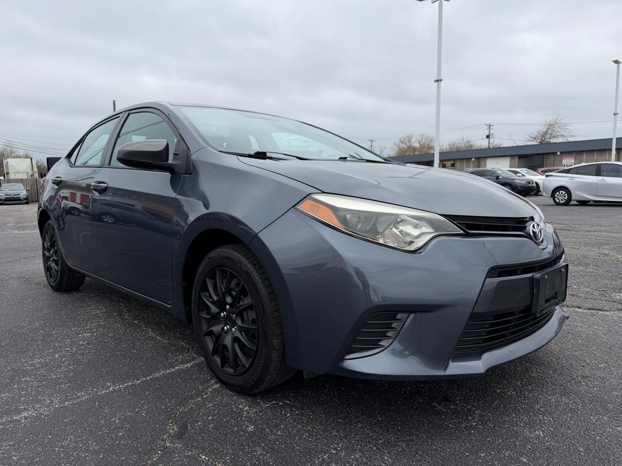 Toyota Corolla LE 2015