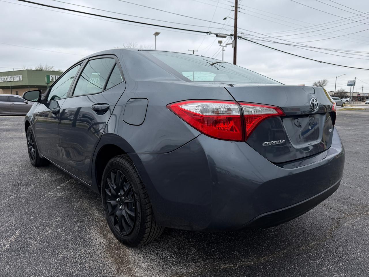 Toyota Corolla LE 2015