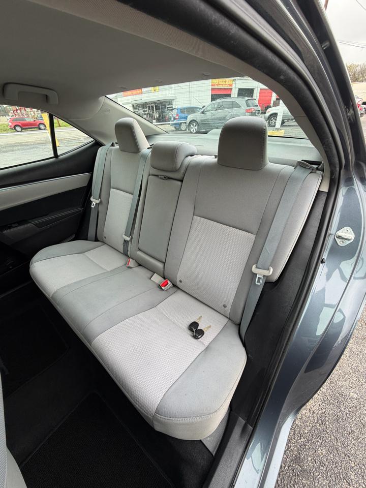 Toyota Corolla LE 2015