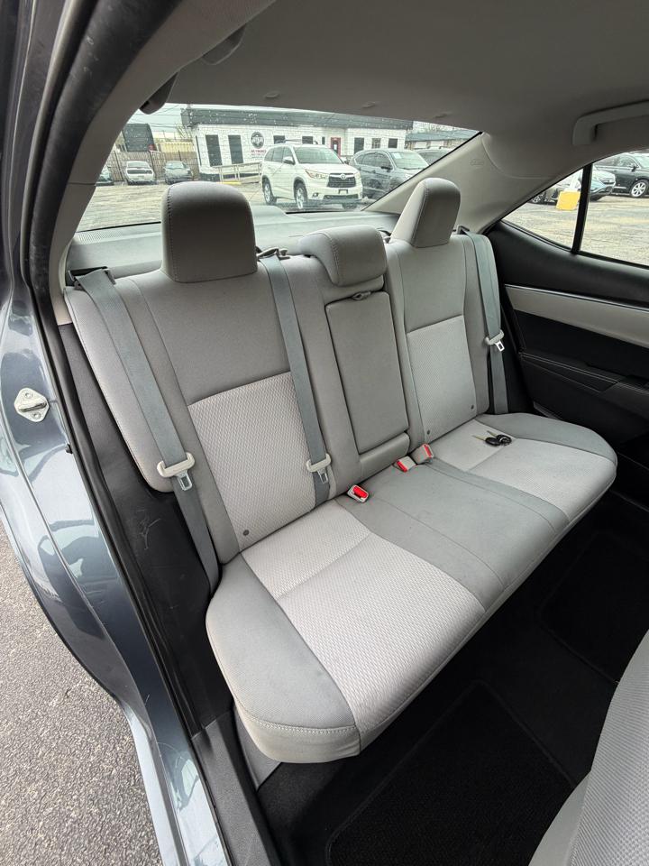 Toyota Corolla LE 2015