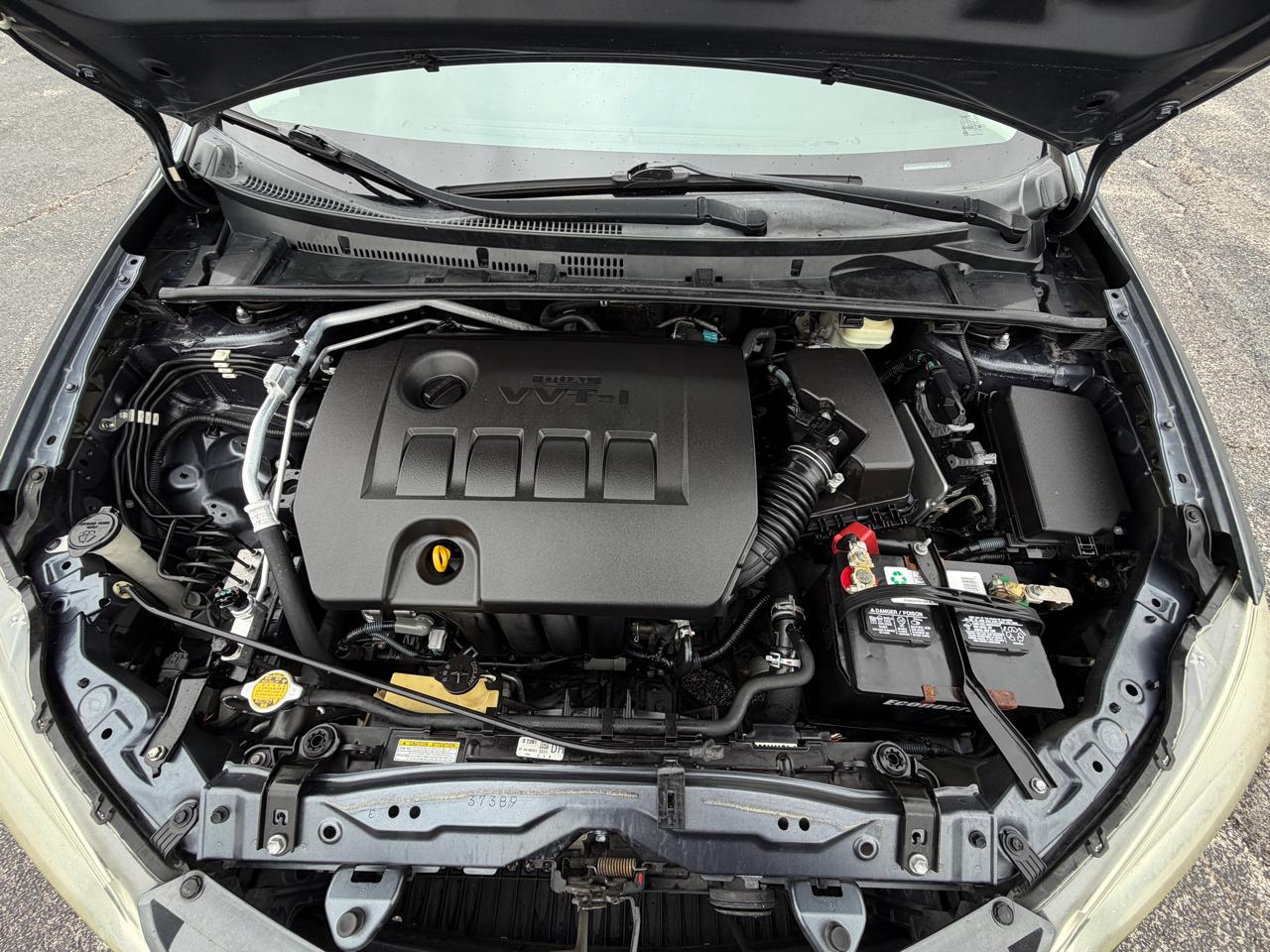 Toyota Corolla LE 2015