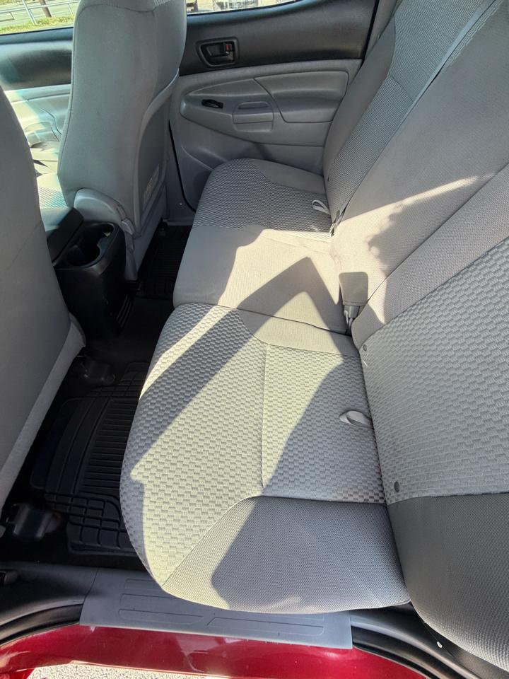 Toyota Tacoma Double Cab V6 Auto 4WD 2015