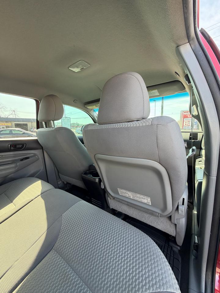 Toyota Tacoma Double Cab V6 Auto 4WD 2015