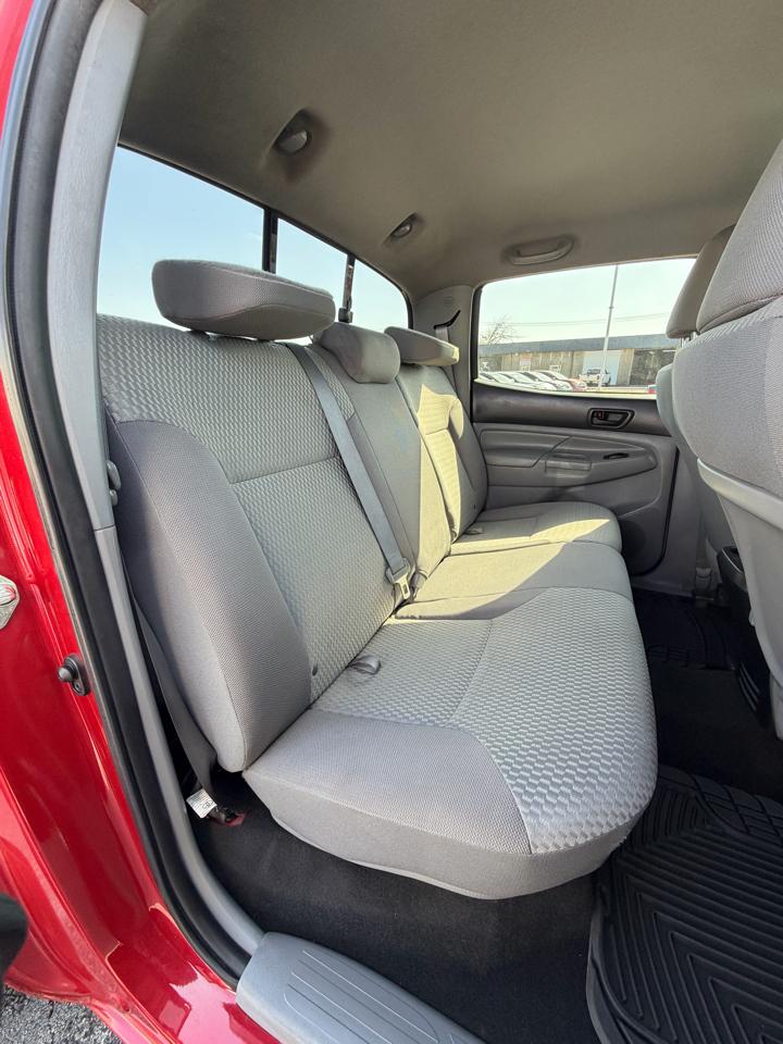 Toyota Tacoma Double Cab V6 Auto 4WD 2015