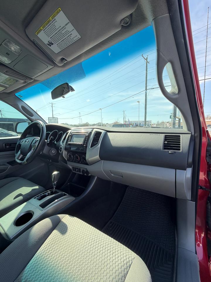 Toyota Tacoma Double Cab V6 Auto 4WD 2015