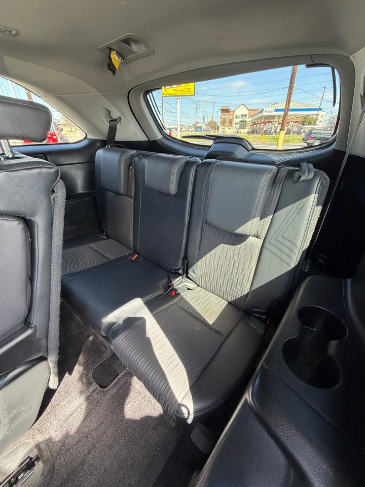 Toyota Highlander LE FWD V6 2015